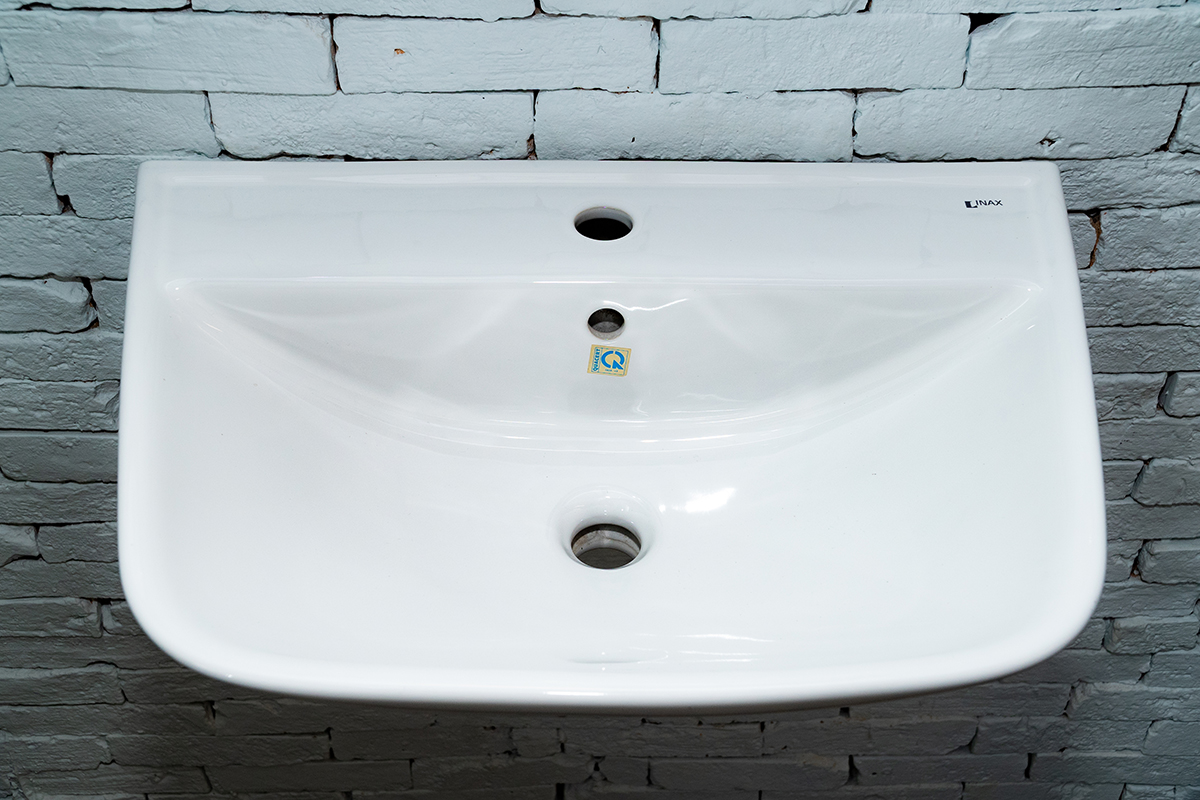 Chậu rửa lavabo treo tường INAX L-297V (L297V) (L-297VFC)